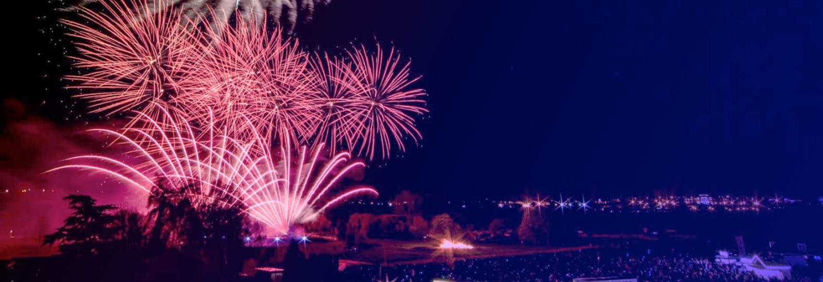 Why Locals Choose diamond fireworks and Manchester Fireworks from Radcliffe Fireworks Shop